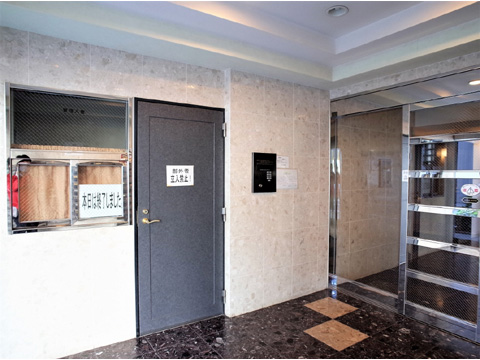 エントランス　エントランス