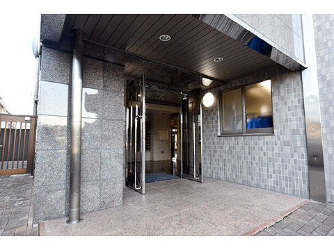 エントランス　エントランス