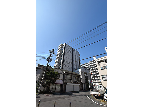 現地外観写真　外観フォルム