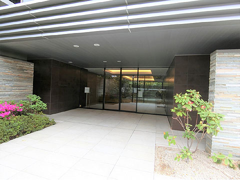 エントランス　エントランス