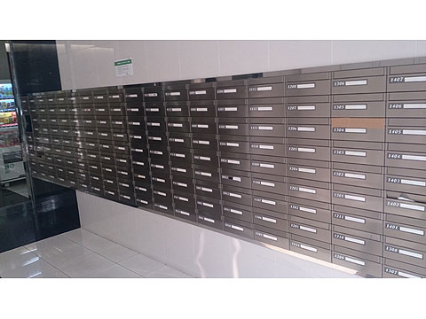 エントランス 郵便ポスト