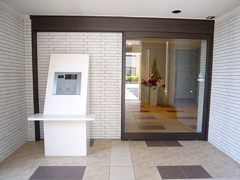 エントランス P1060375