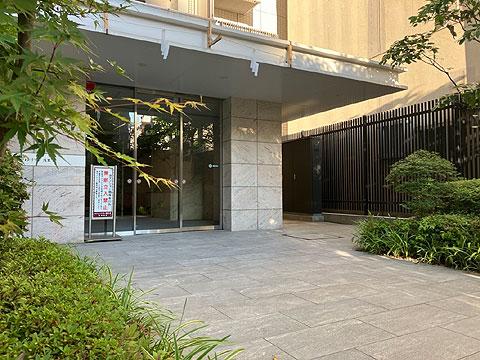 エントランス エントランス