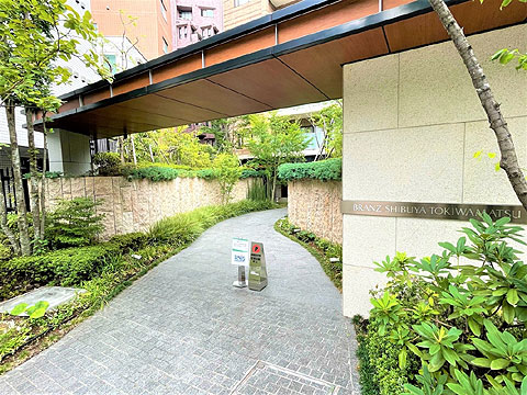 現地外観写真 エントランス