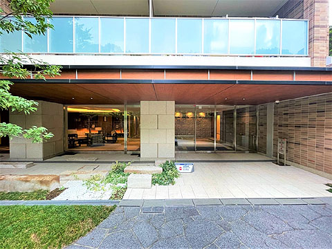 エントランス メインエントランス