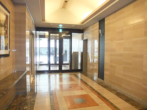 エントランス　エントランス