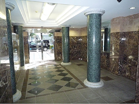 エントランス　P1010967