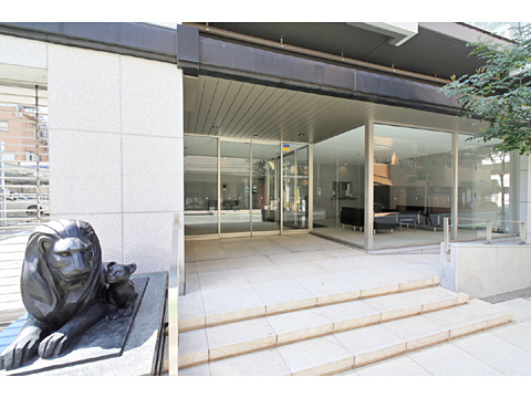 エントランス ライオンズ大濠公園グランゲイト 1