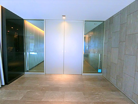 エントランス エントランス