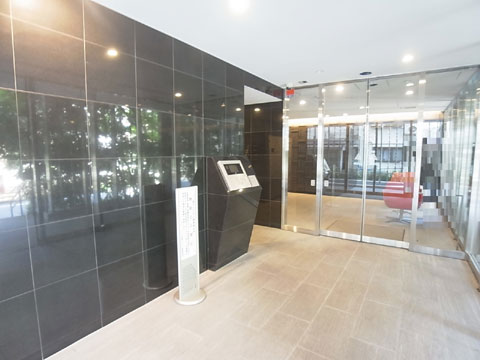 エントランス　オートロック