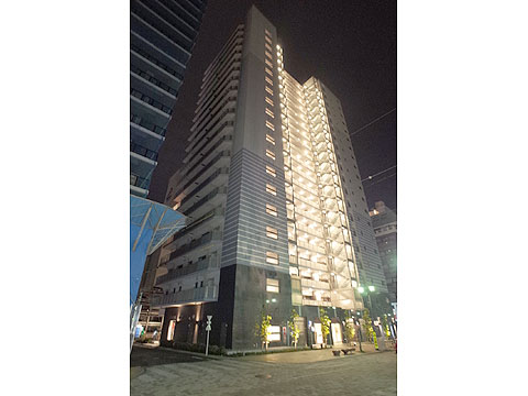 現地外観写真 建物外観(夜景)