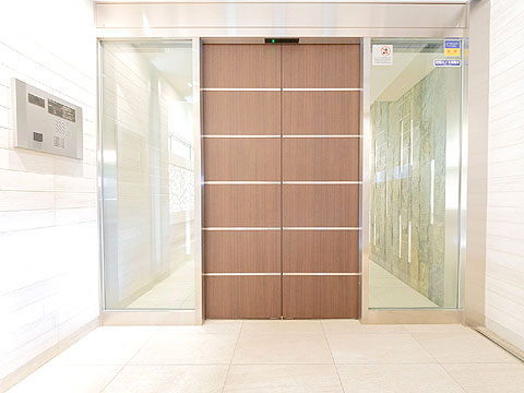 エントランス　エントランス