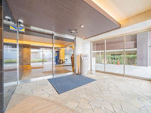 エントランス　風除室