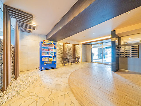 エントランス　エントランスホール