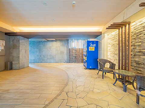 エントランス　エントランスホール