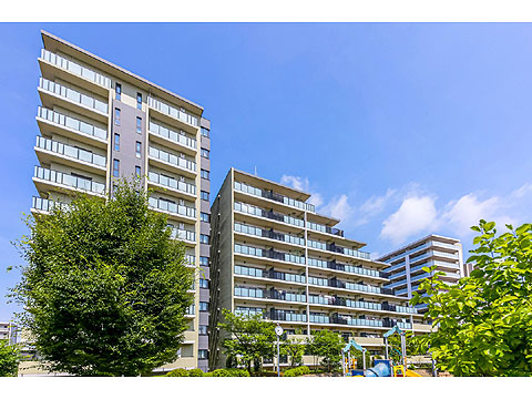 現地外観写真　ザ・レジデンス津田沼奏の杜テラス121-10