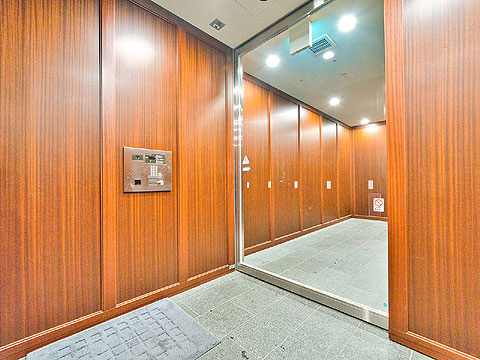 エントランス エントランス