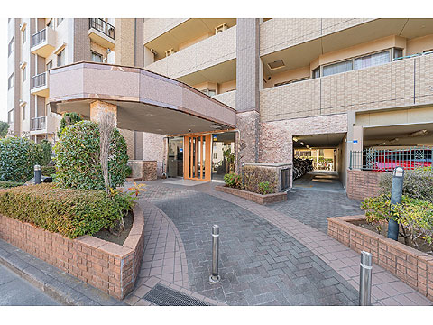 エントランス エントランス