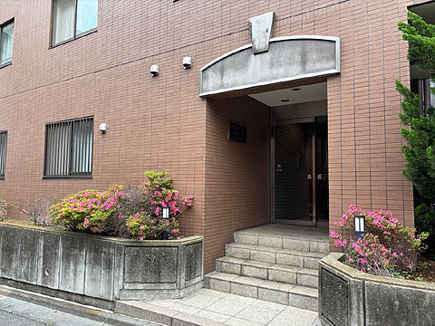 ロビー 入り口付近②