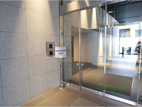 エントランス エントランス