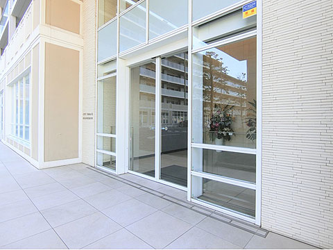 エントランス　CIMG9331