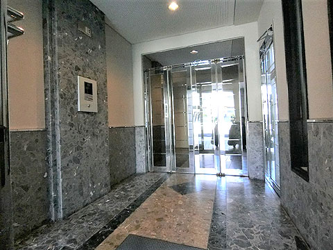 エントランス エントランス