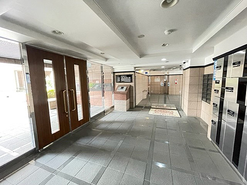 エントランス　エントランスホール