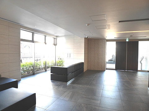 ロビー　ラウンジ
