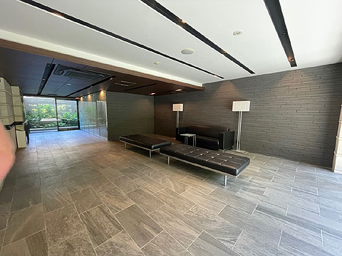 ロビー　エントランスホール２