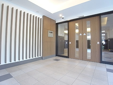 エントランス　風除室