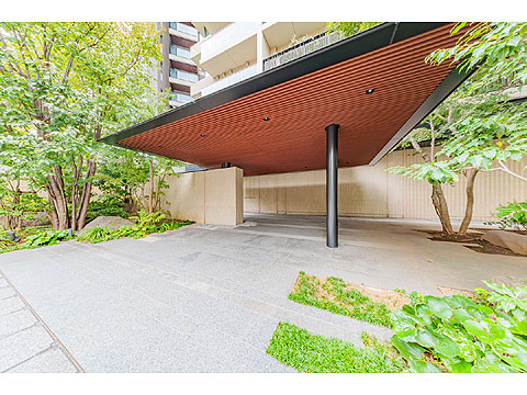 エントランス　Park Court Ichibancho 9