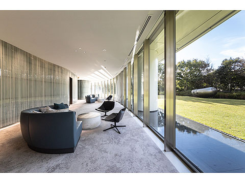 ロビー　ガーデンラウンジ2