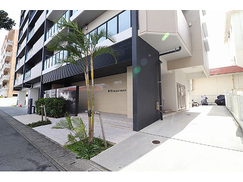 エントランス エントランス