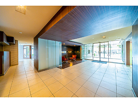 エントランス エントランス