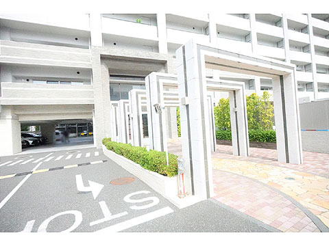 エントランス　エントランス