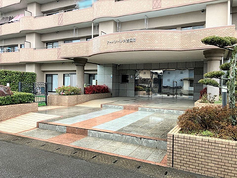 エントランス　アーバンパレス古国府エントランス