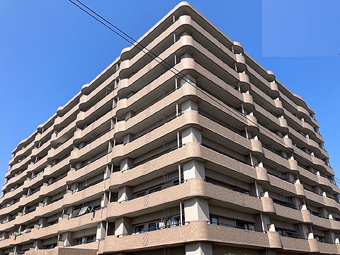 現地外観写真　アーバンパレス古国府外観仮