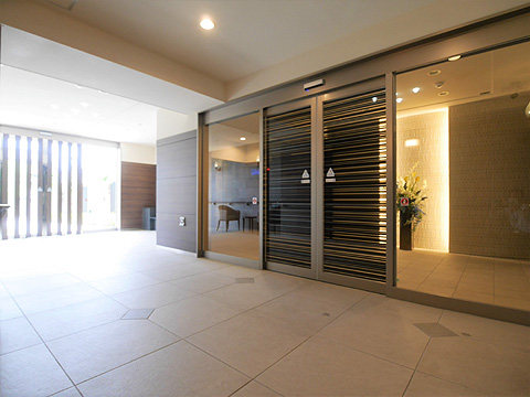 エントランス　エントランス