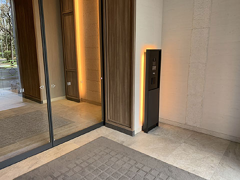 エントランス　エントランス