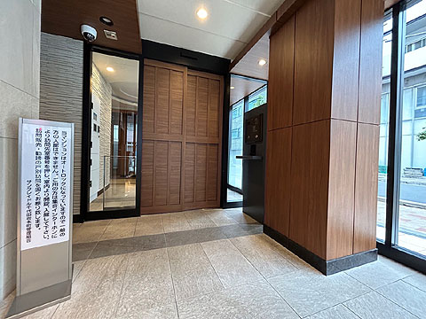 エントランス　エントランス