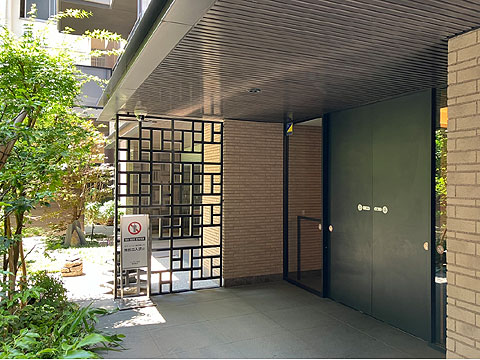 エントランス　エントランス