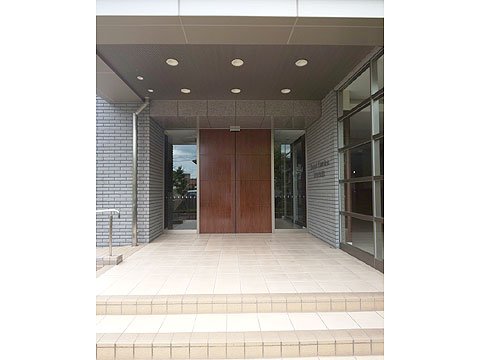 エントランス ロイヤルガーデン野田公園 (1)