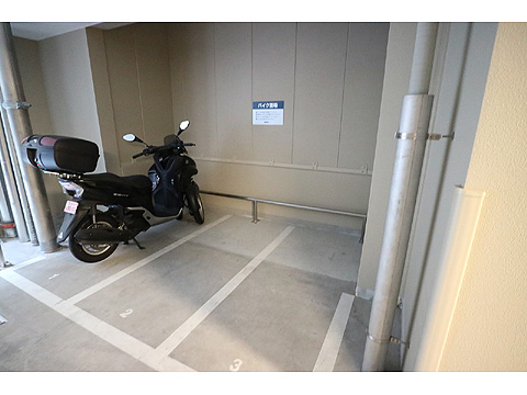 その他共用部　バイク置き場