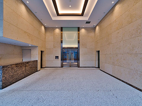 ロビー エントランス2