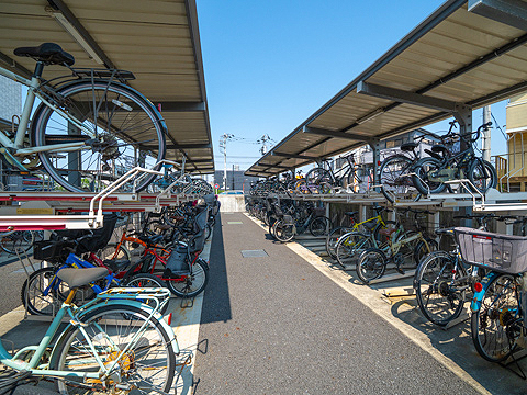 エントランス 館銘板