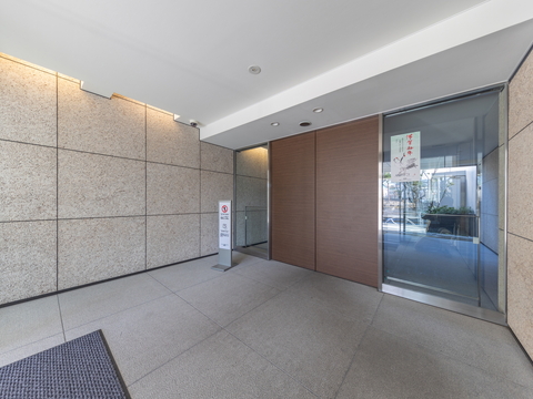 その他共用部　館銘板