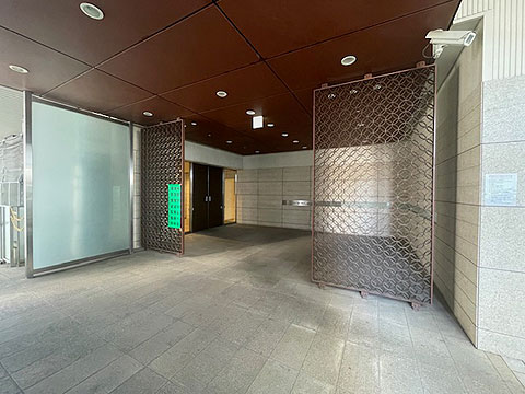 エントランス　エントランス