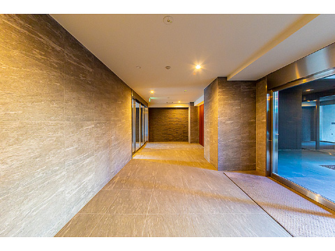 エントランス　エントランス３