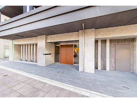 エントランス　マンション入口