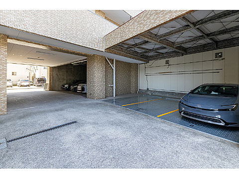 その他共用部　駐車場